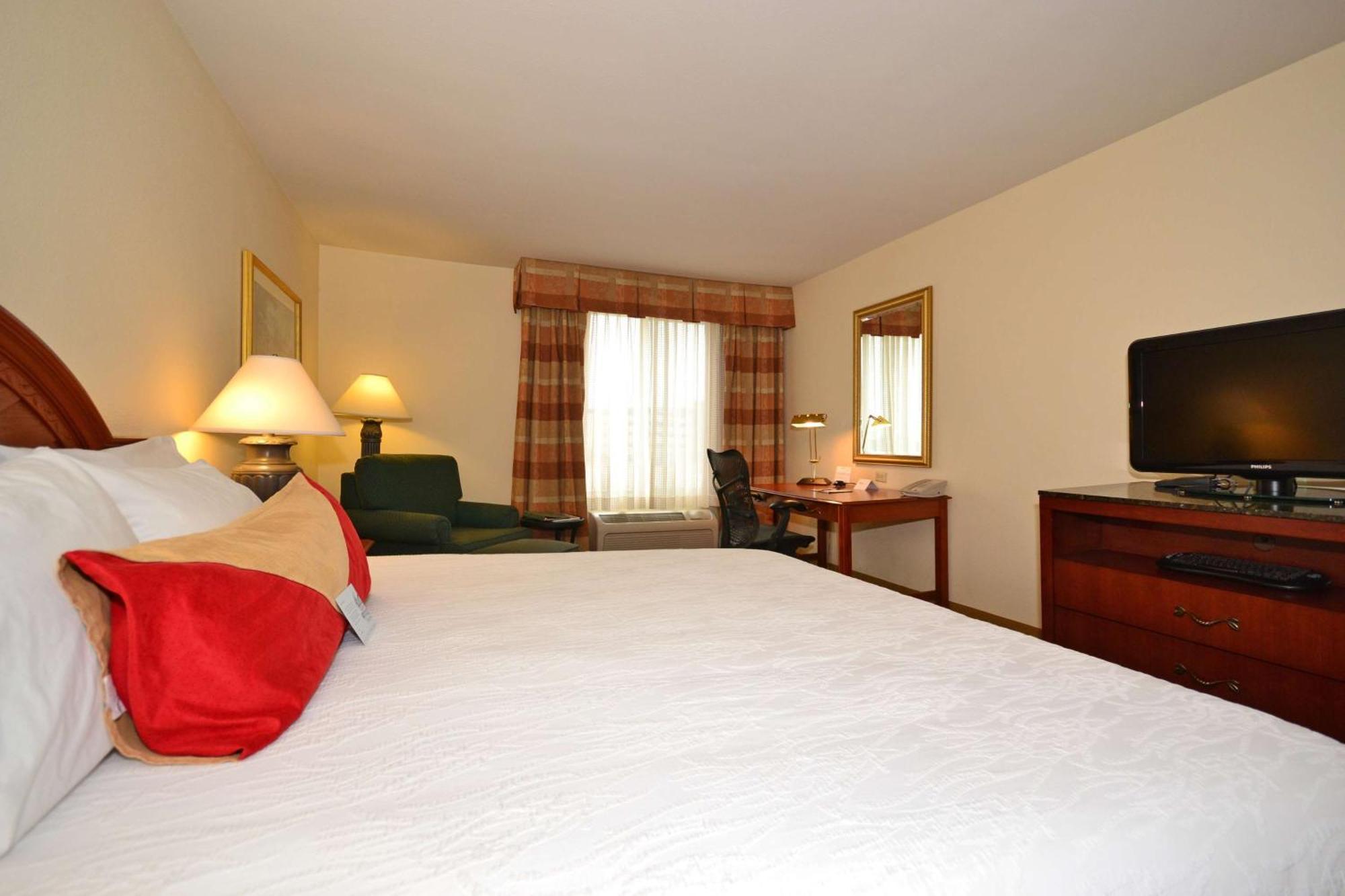 Hilton Garden Airport Hotel