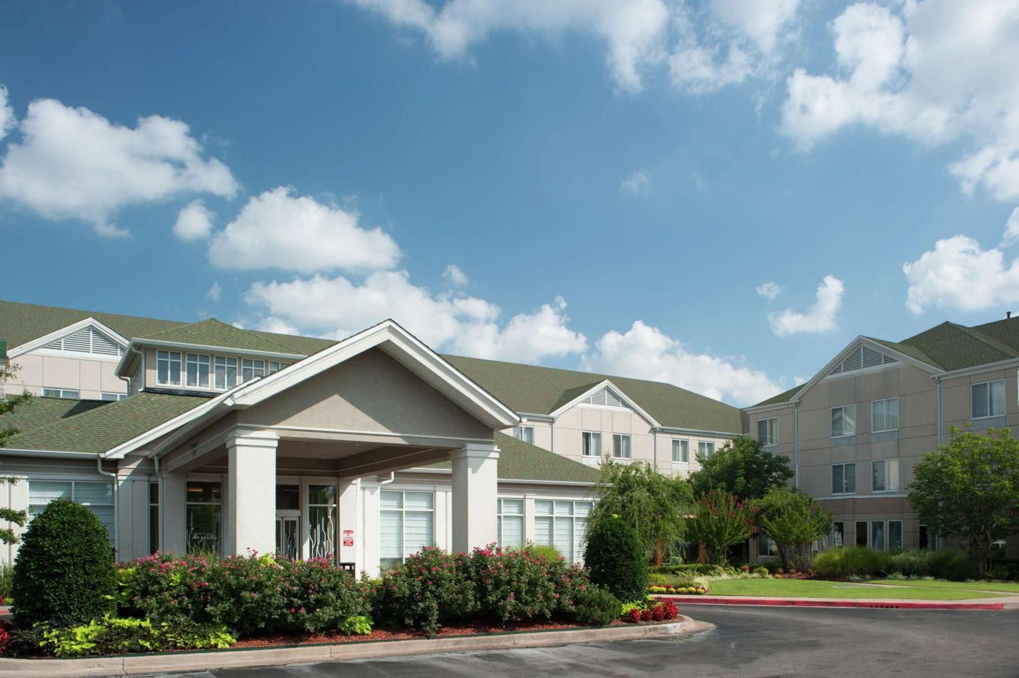 Hotel Hilton Garden Airport 3*