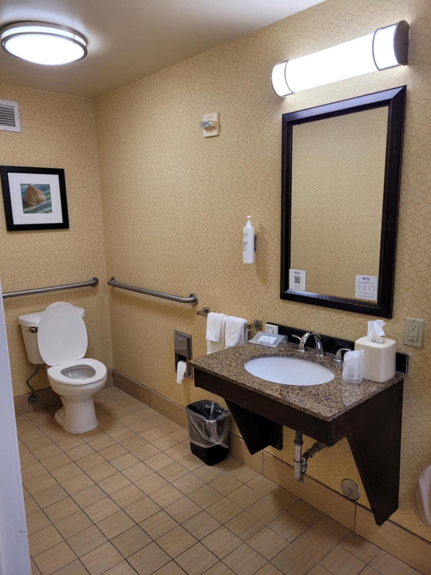 Hotel Hilton Garden Airport